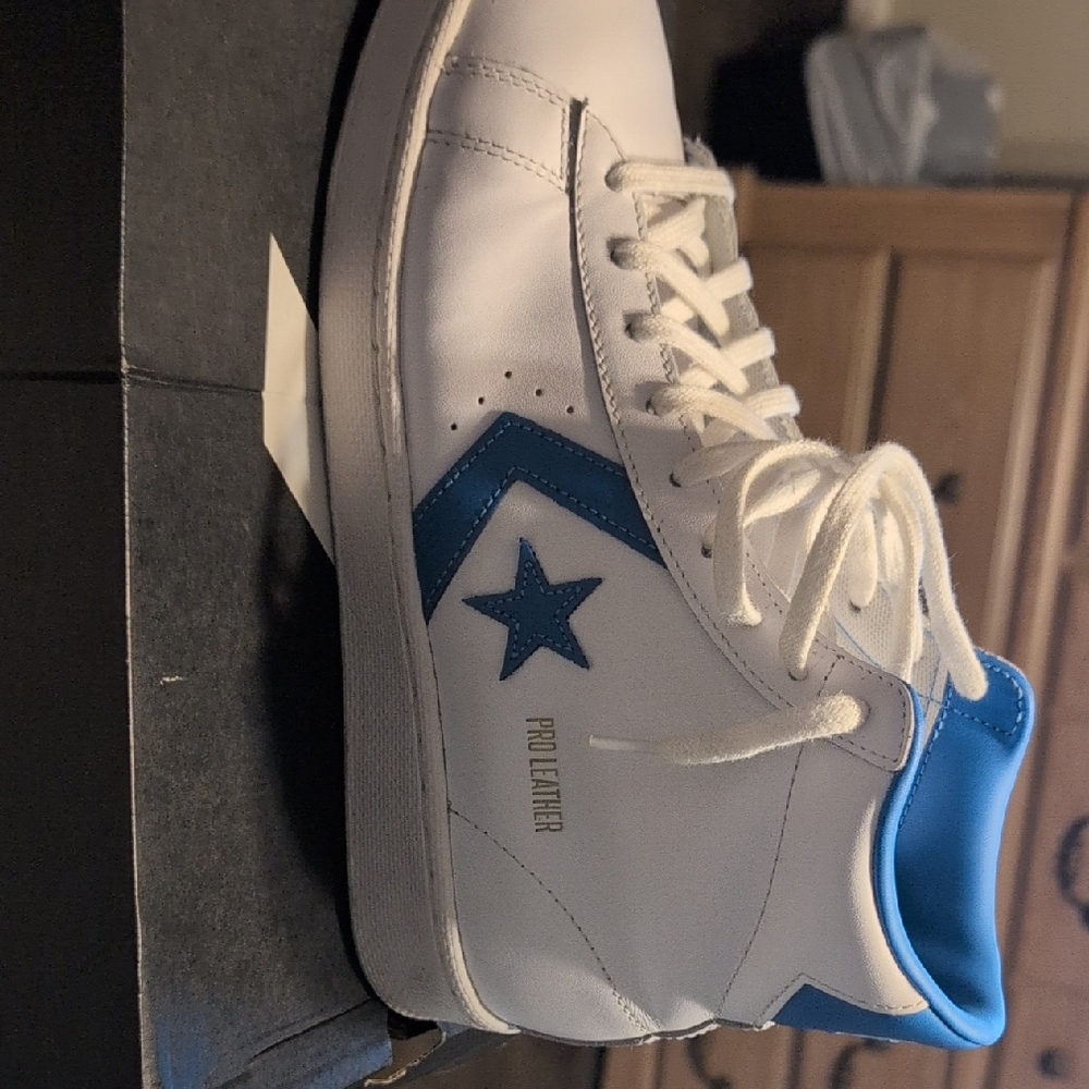 Converse Mens Pro Leather High Tops - White and Blue